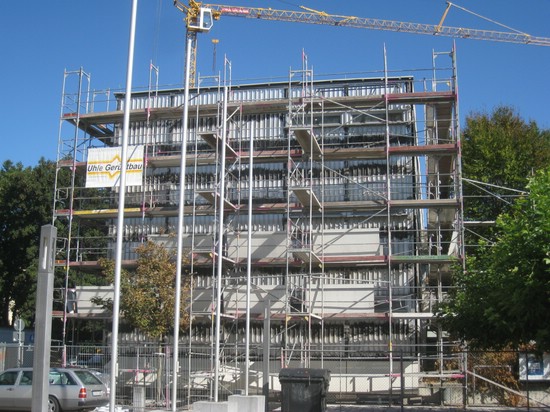 Fassade am Block IV