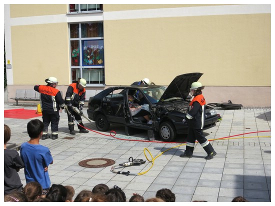FFW bei der Mittelschule